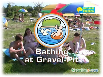 Купания на Гравийном Карьере / Bathing at Gravel-Pit (Naturist Freedom)