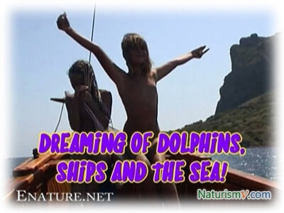 Мечтая о Дельфинах, Кораблях и Море! / Dreaming of Dolphins, Ships, and the Sea! (AWWC. Enature.net. RussianBare.com. 2008)